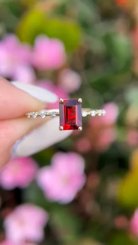 Bella 7x5mm 1.20ct Emerald Cut Garnet Spaced Diamond Ring 14K Gold DFR049