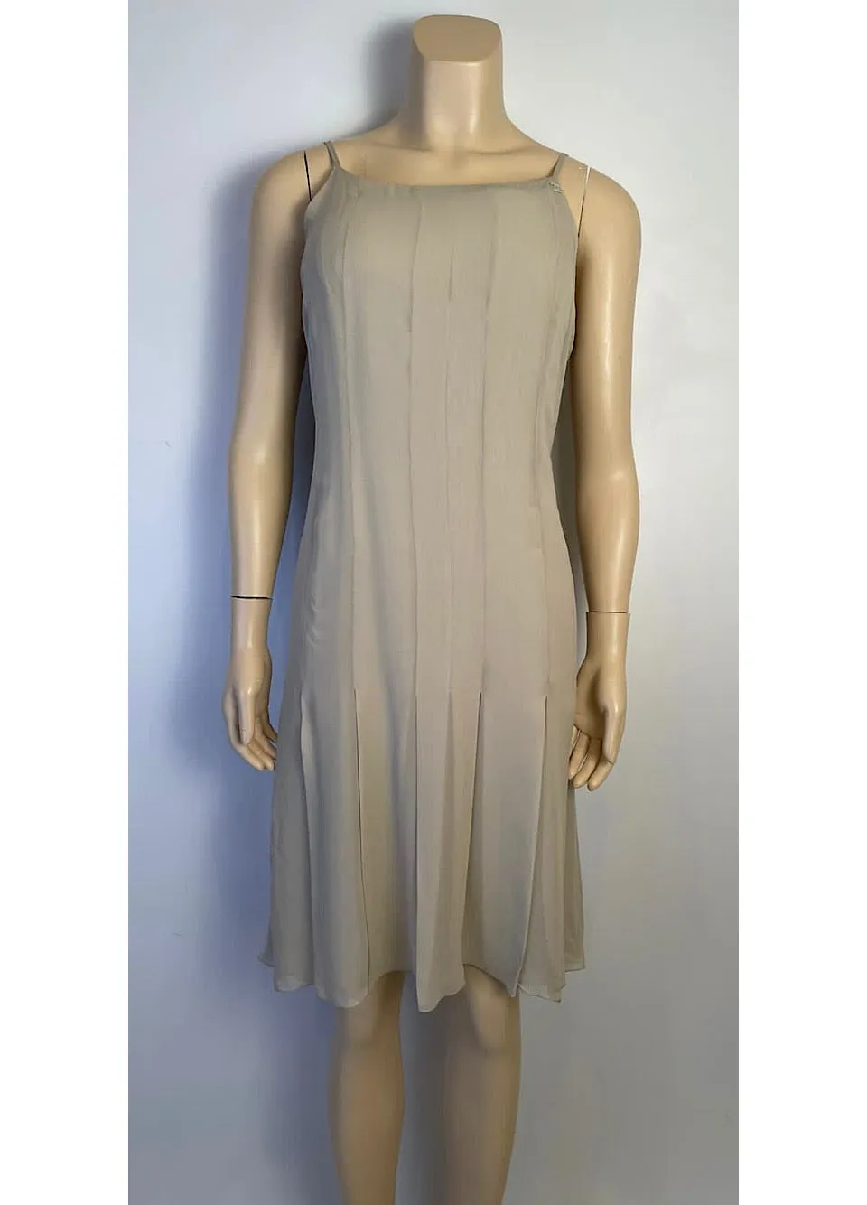 Chanel 04P 2004 Spring Beige Taupe Silk Dress FR 42 US 6/8