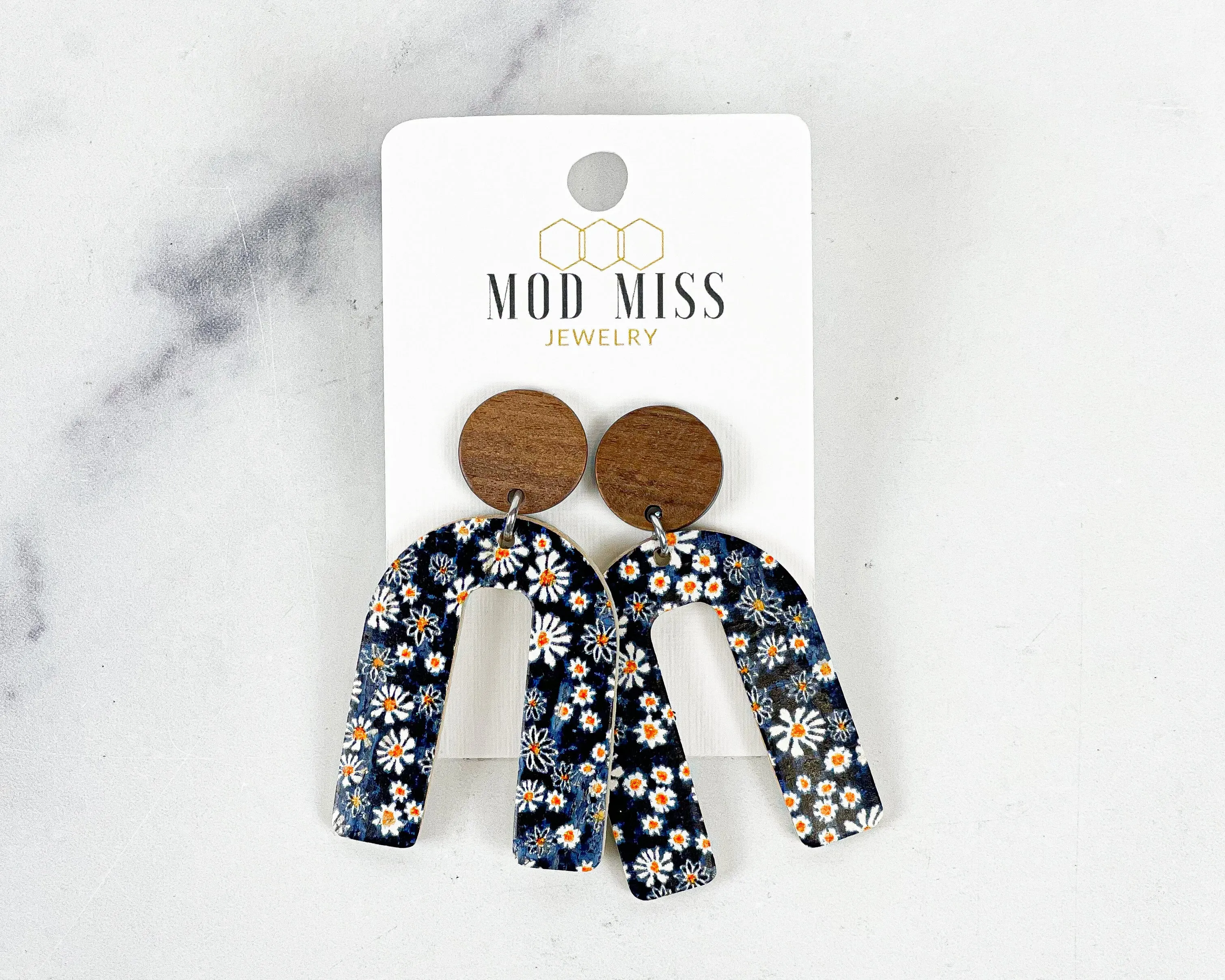 Cork Leather Arch Earring Navy Daisy