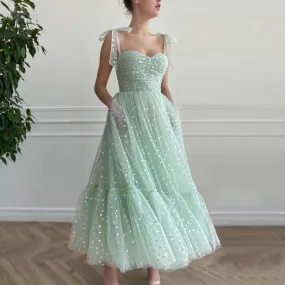 Fashionable Tea-Length Dress